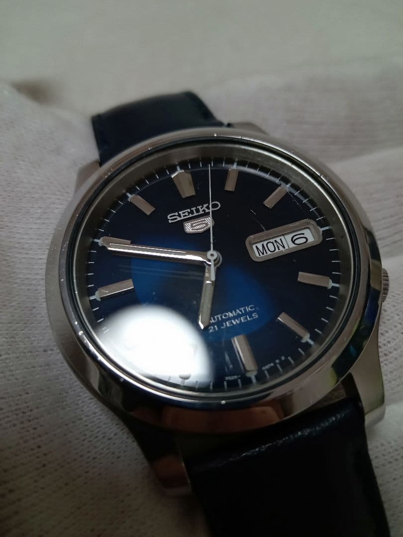 鶴*瓶様 SEIKO5　機械式自動巻　7S26　文字盤ネイビー　牛皮ベルト　美品