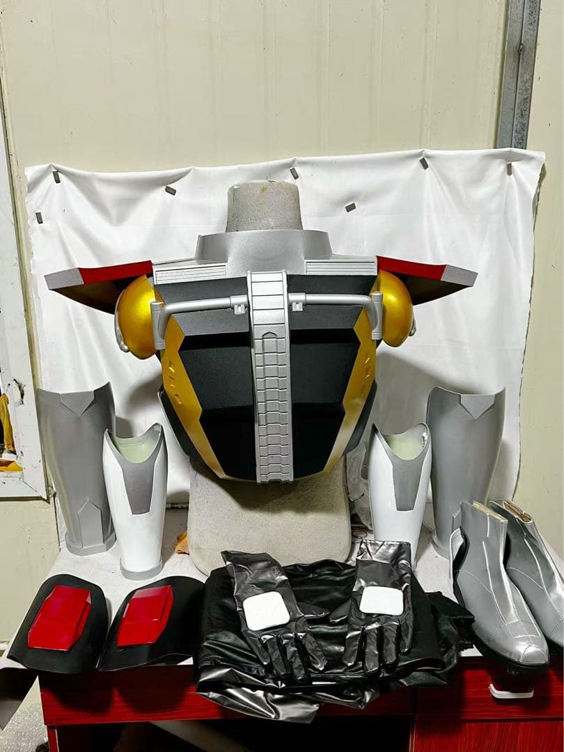 戦損Ver.★3Dレジン製フルコスチューム（マスクなし）未使用品