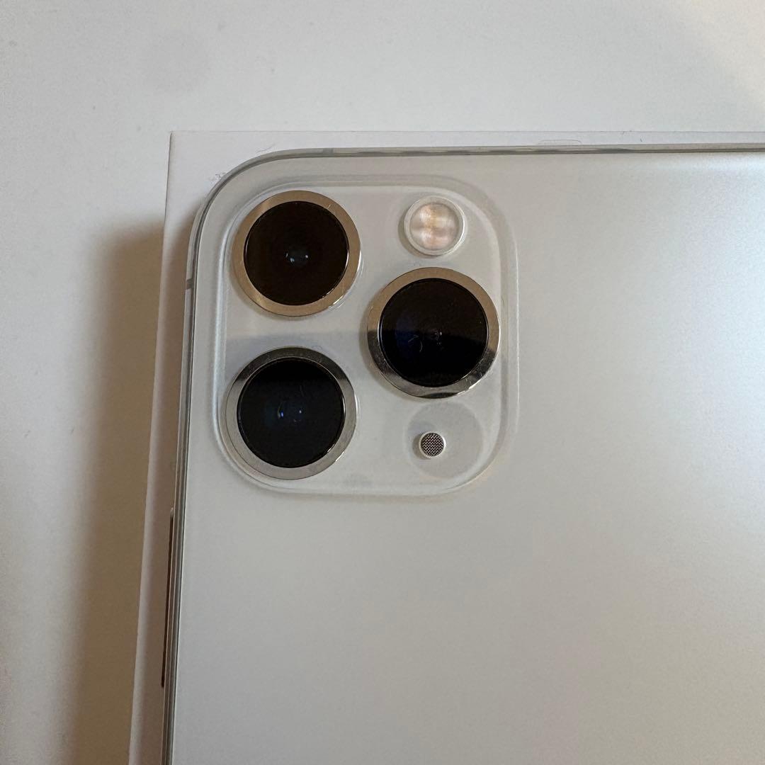 【上美品】iPhone 11 Pro Max 本体 256GB SIMフリー