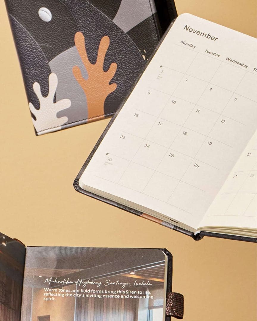 激レア入手困難！お得なセット　海外スタバ2026年ダイアリー