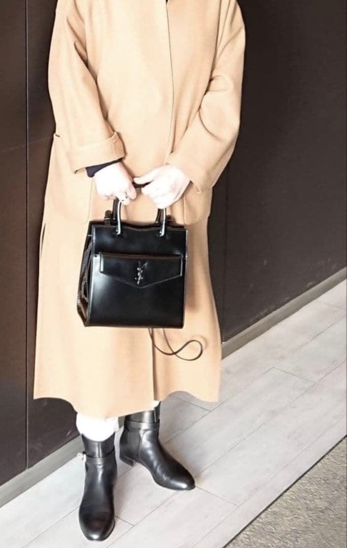 専用SAINT LAURENT ブラックレザーショルダーバッグ