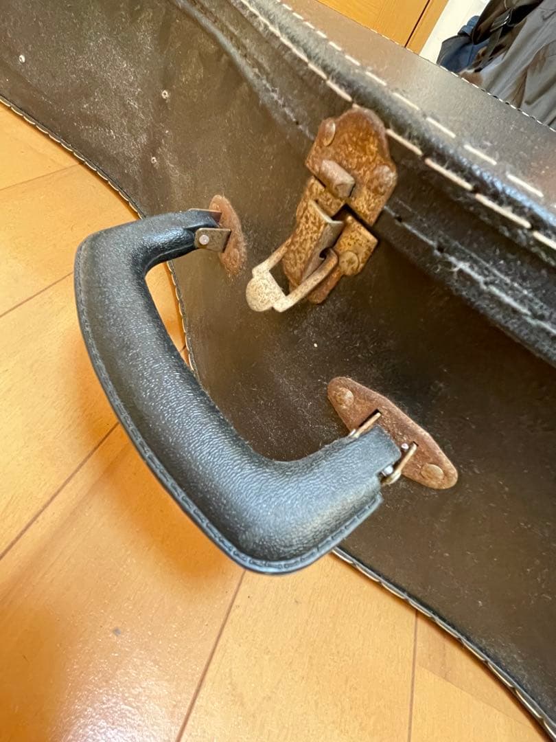 アコースティックギター YAMAKI 黒 ハードケース付き