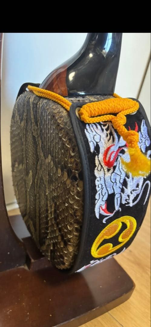 沖縄三線　マカビ型　八重山黒木　472グラム