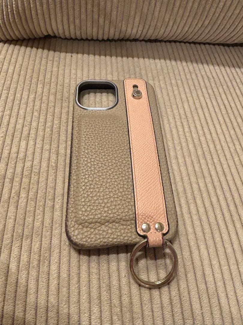 ボナベンチュラベージュ iPhone15用ケース