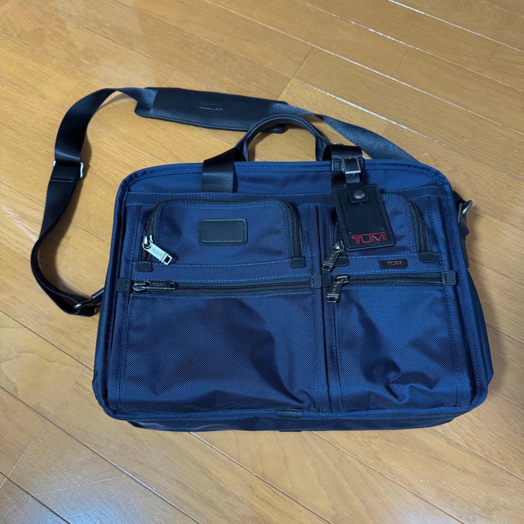 【美品】TUMI ショルダーバッグ　ビジネスバッグ