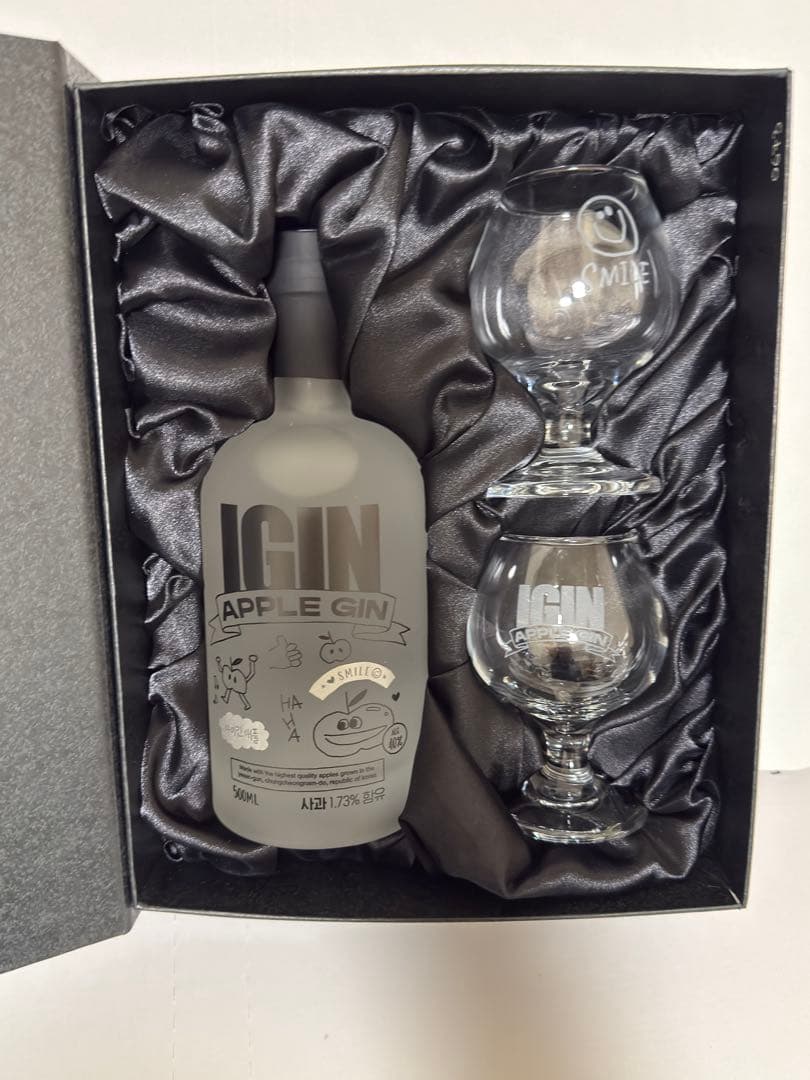 BTS JIN ジン　期間限定 IGIN APPLE GIN ギフトBOX