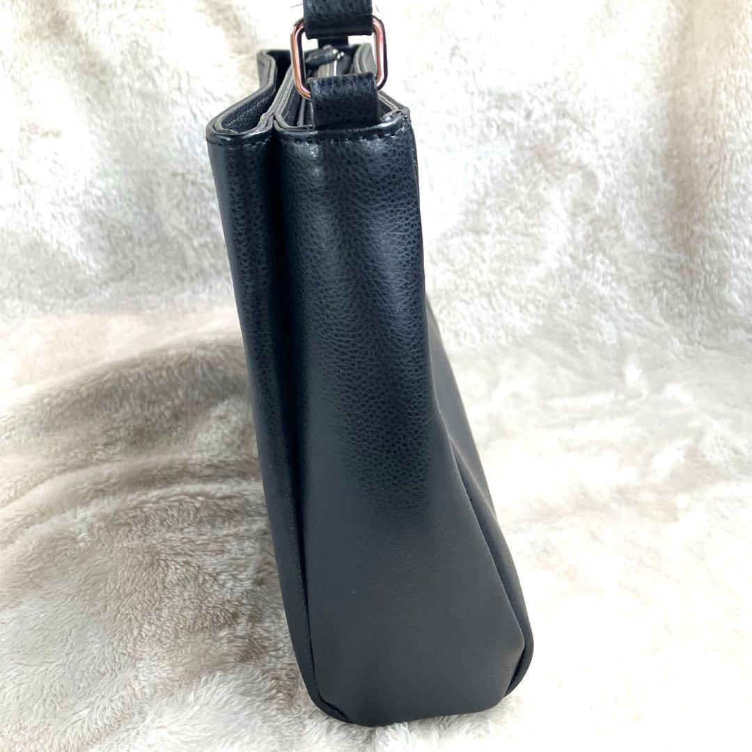 【未使用級✨】agnes b. ショルダーバッグ ターンロック レザー ロゴ金具