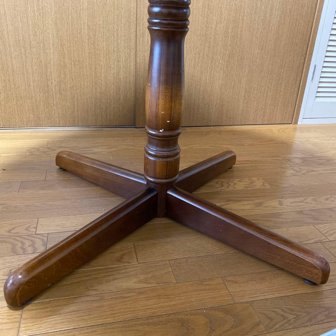 飛騨産業 キツツキマーク ダイニングテーブル ラウンド