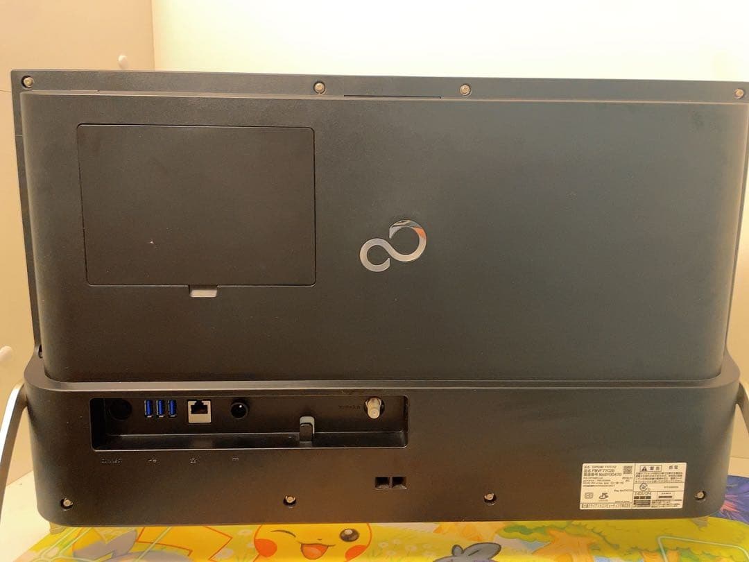 富士通エスプリモ【ESPRIMO FH77／C2　FMVF77C2B】美品