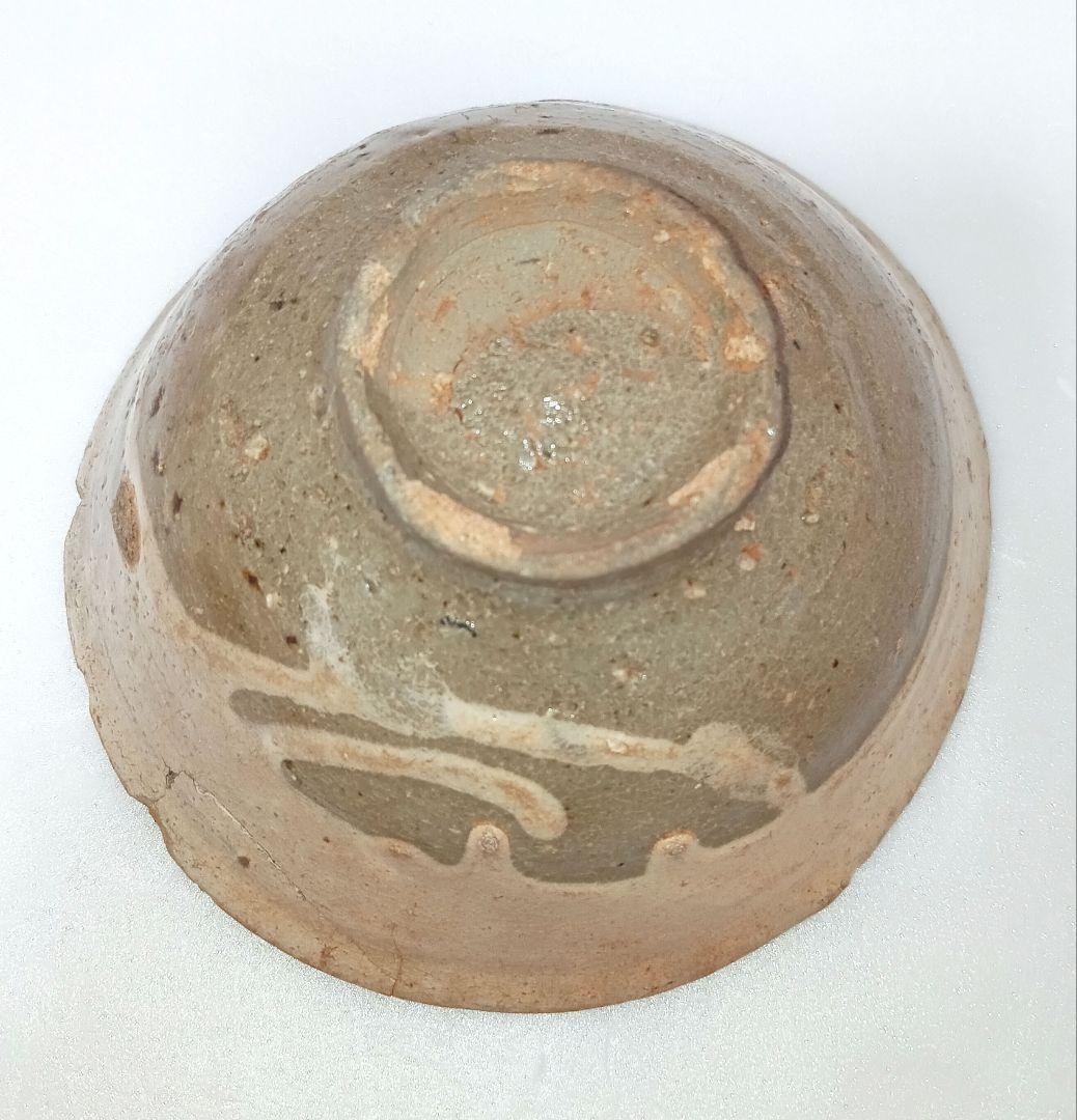 高麗 無地掃目茶碗 李王朝初期 　約450年前頃 西暦1574年頃　韓国工芸