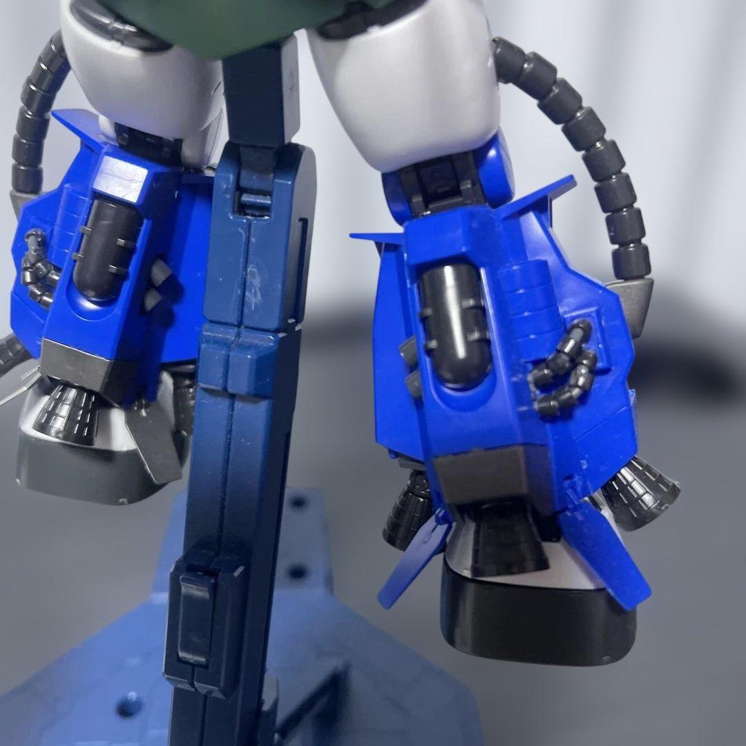 MG1/100ロバートギリアム専用ザクⅡと MGアナベルガトー専用ザクⅡの2体