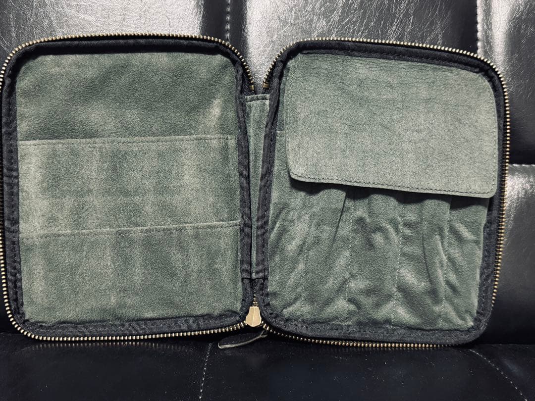 &Liebe ジップペンケース