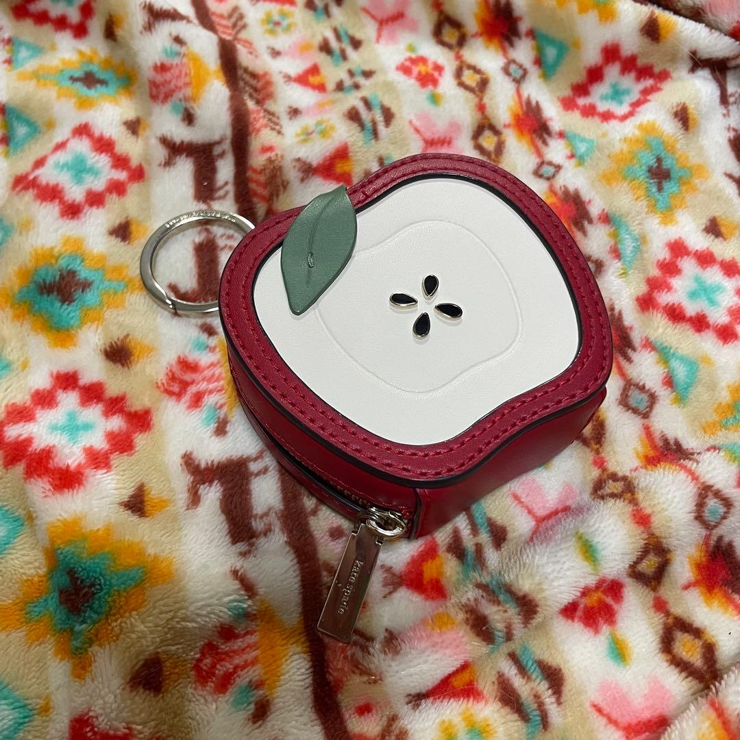 ケイトスペード　りんご　パース