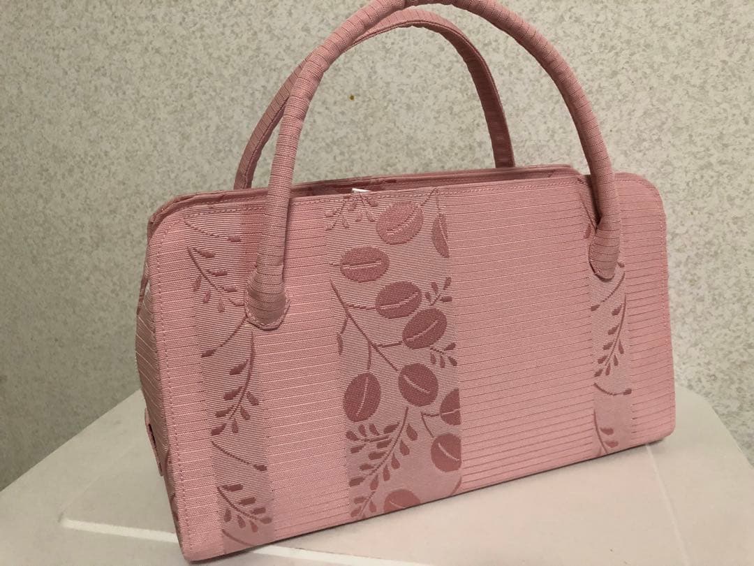 葉柄ピンク和装用バッグ
