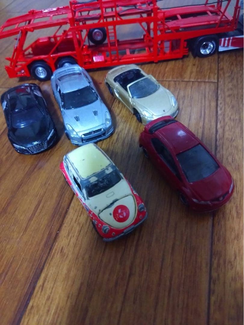 ベンツ1/64　DD-modelsトレーラー　トミカ5台セット