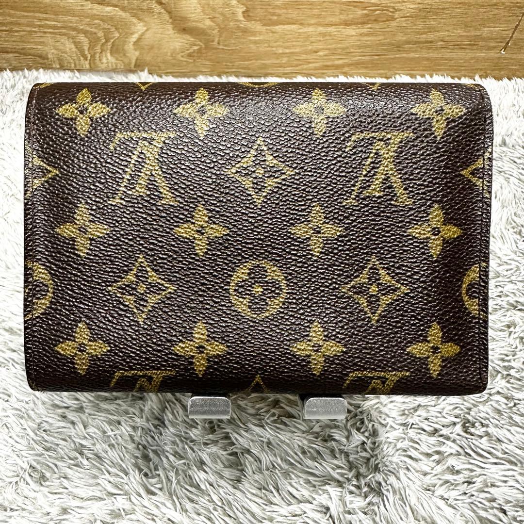 LOUIS VUITTON モノグラム ポルトトレゾール　エテュイパピエ 財布