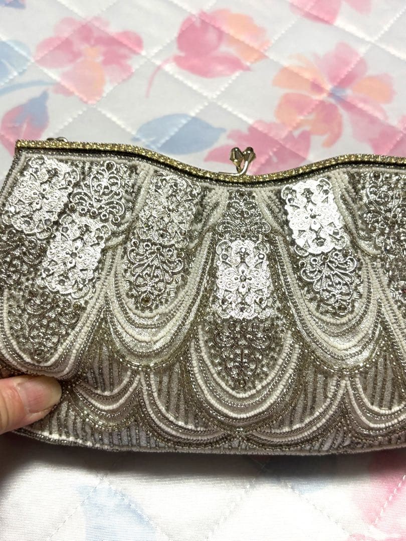 シルバー ビーズ刺繍 クラッチバッグ、パーティバック