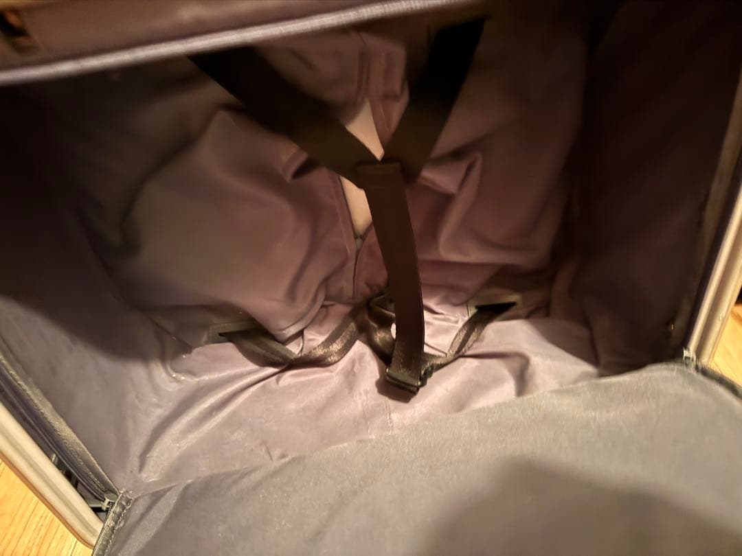 TUPLUS ビジネスシルバーキャリーケース 機内持ち込み