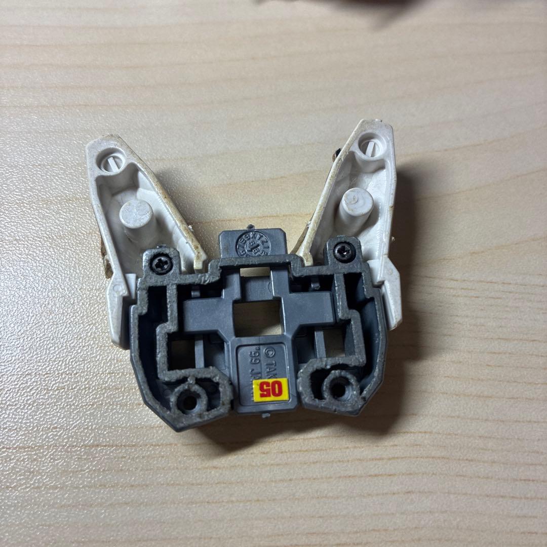 ビーダマン コンバットフェニックス メガキャノンウイング（の部品足りないもの）