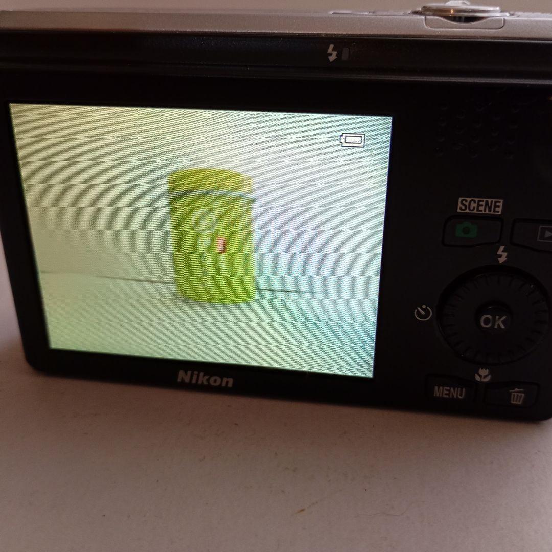 Nikon　デジカメ