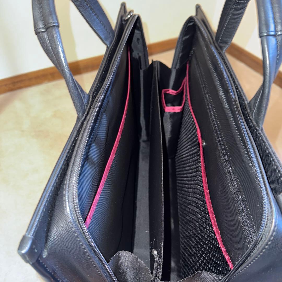 TAKEO KIKUCHI ブラック ビジネスバッグ