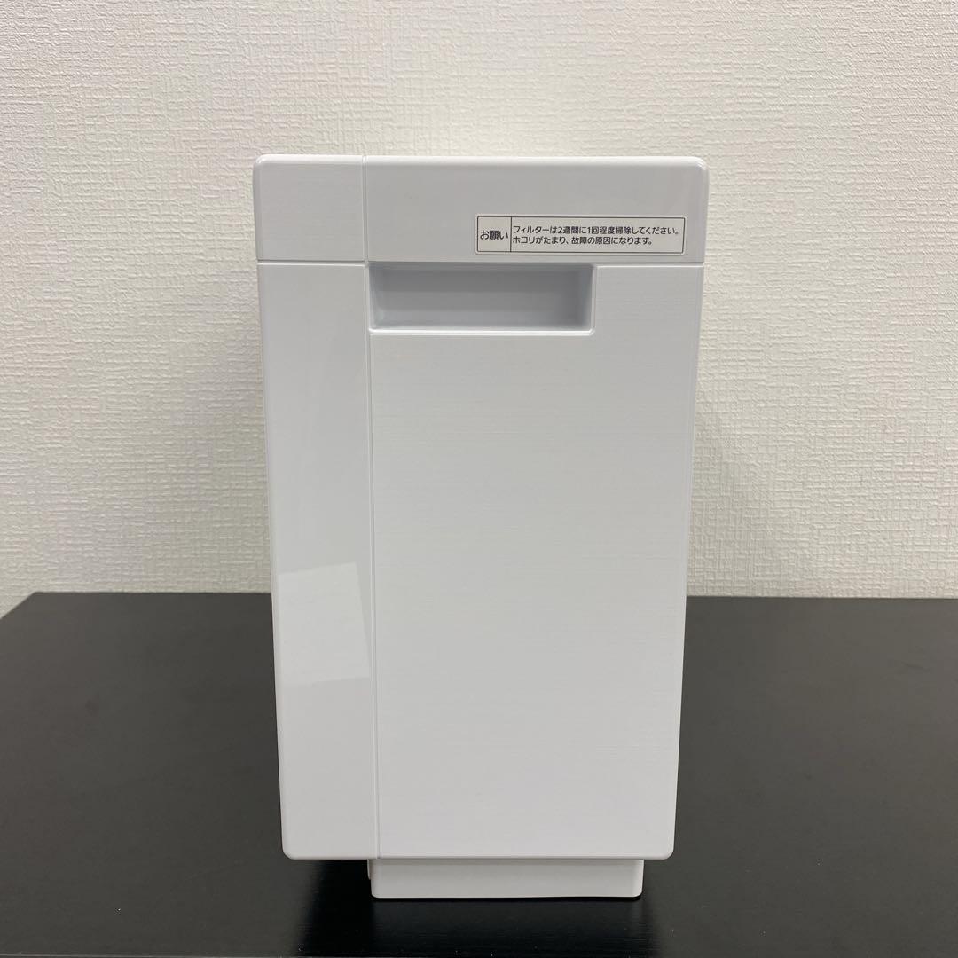 送料込み＊ Panasonic 2022年製 衣類乾燥除湿機＊0911-2