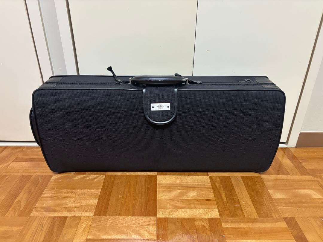 アルトサックス セルマー 楽器ケース 鍵・肩掛けストラップ・楽器ストラップ付き