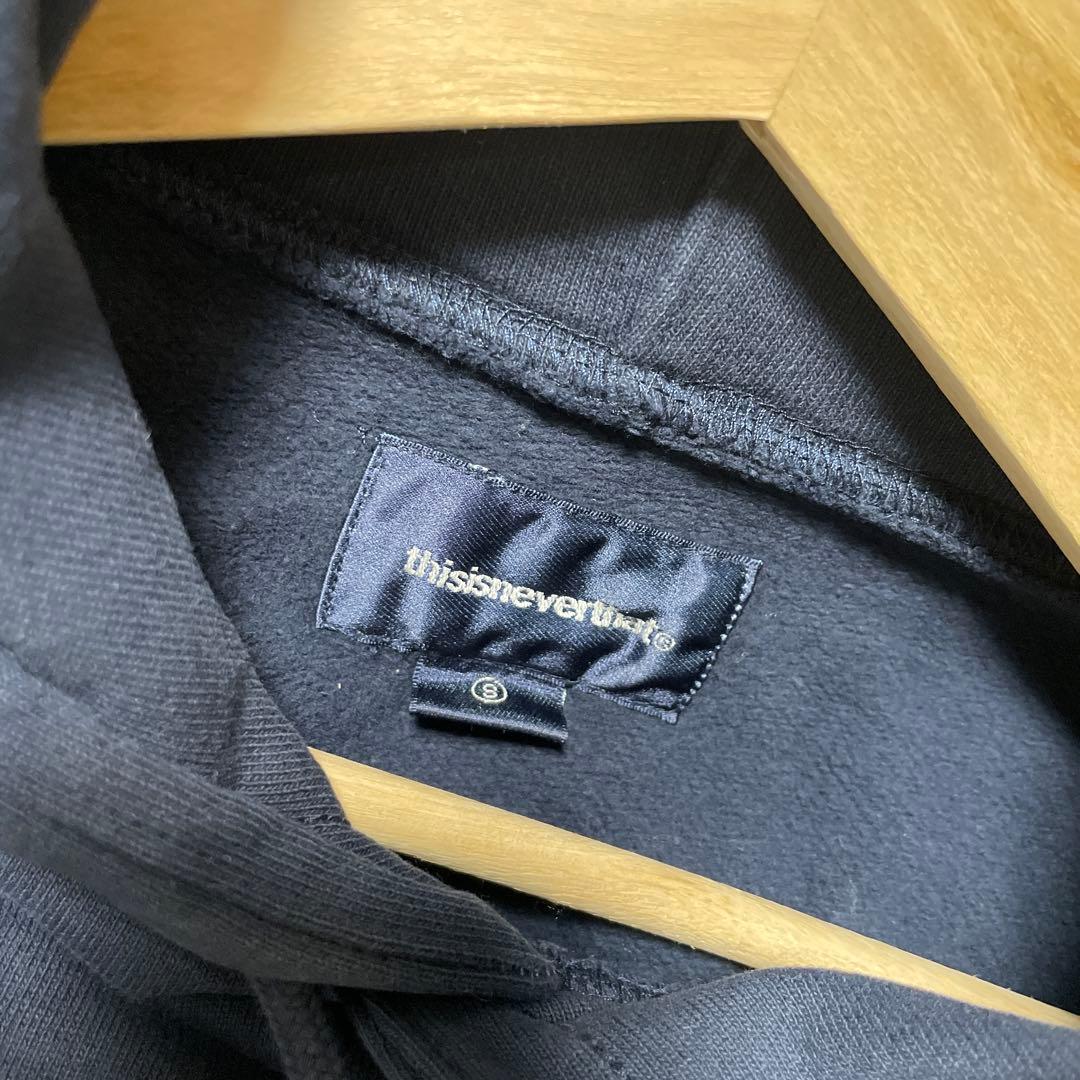 thisisneverthat パーカー　S