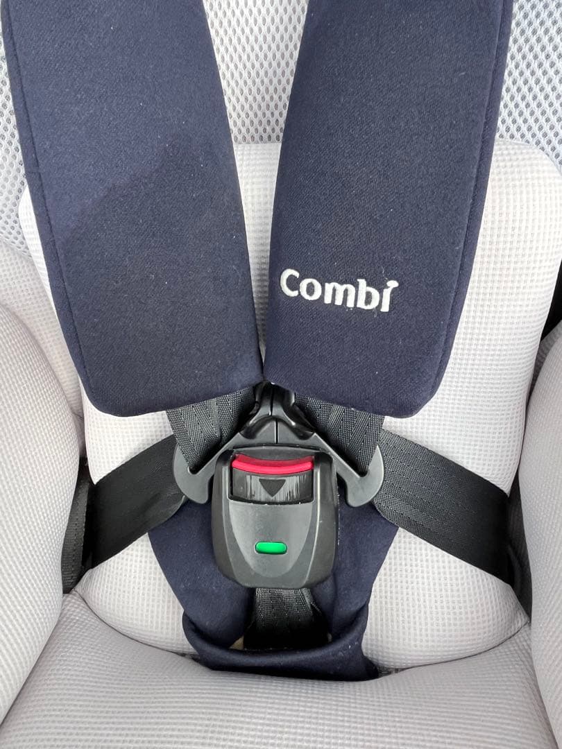 【美品】コンビ クルムーブスマートライト ISOFIX チャイルドシート ベビー