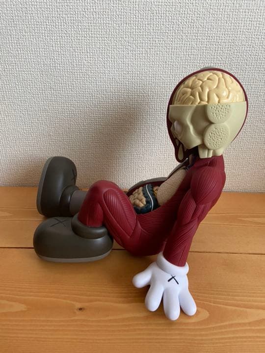 正規品　カウズ OriginalFake フィギュア 人体模型 ブラウンKAWS