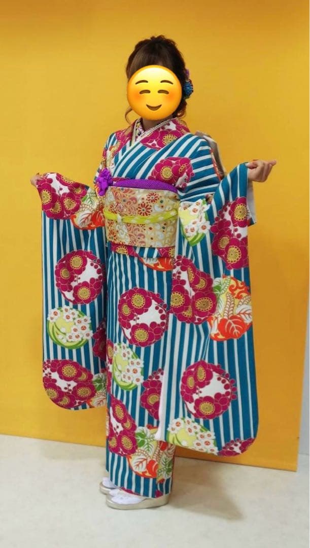 【美品】ふりふ振袖＊希少　青と赤のストライプ 花柄 金線あり