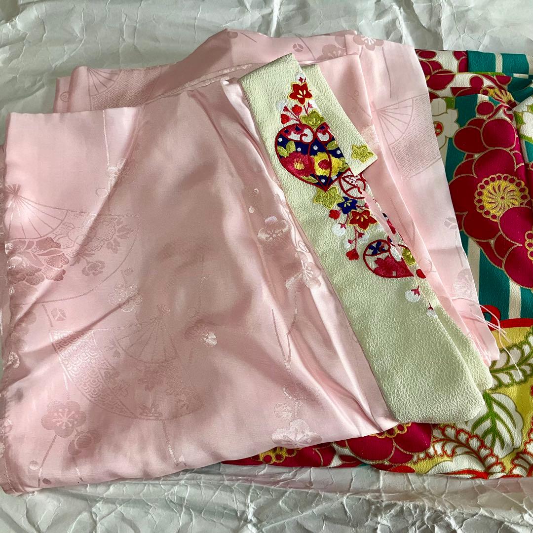 【美品】ふりふ振袖＊希少　青と赤のストライプ 花柄 金線あり