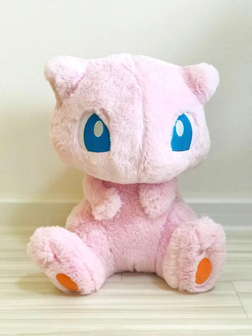 ❤新品・紙タグあり❤ おっきいふわふわぬいぐるみ ミュウ ポケモンセンター