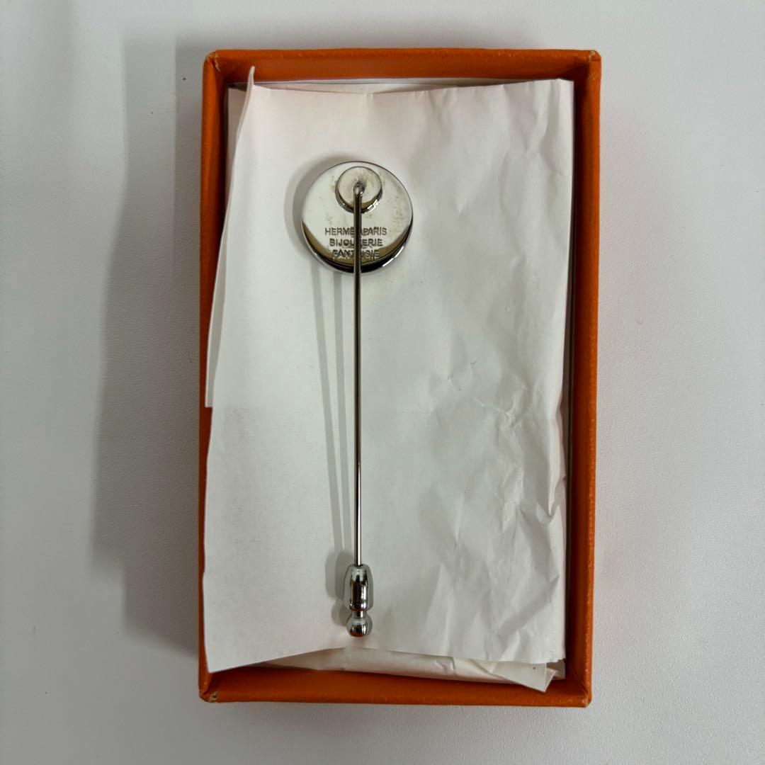 HERMES エルメス ピンブローチ コロゾ　馬柄