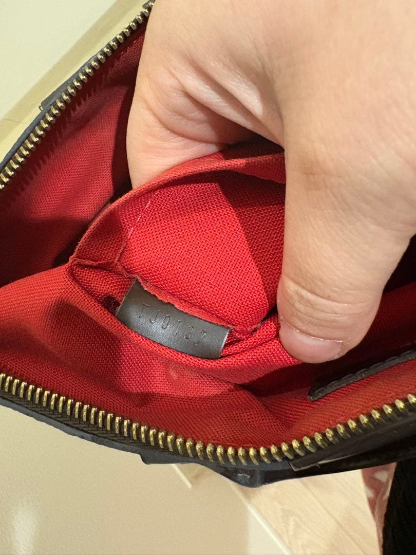 ルイ・ヴィトンハンドバック