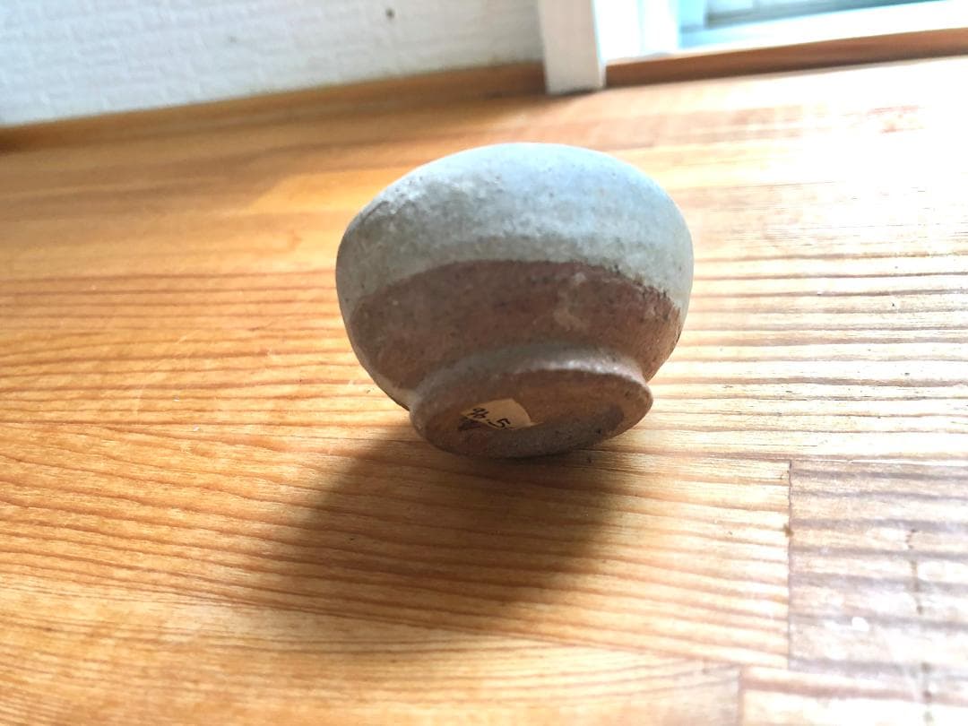 【タイ・骨董】宋胡録（スンコロク) 白灰釉 小壺（1301年~1600年）