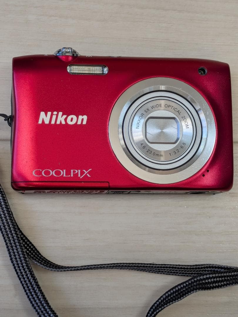 【極美品】NIKON COOLPIX A100 レッド