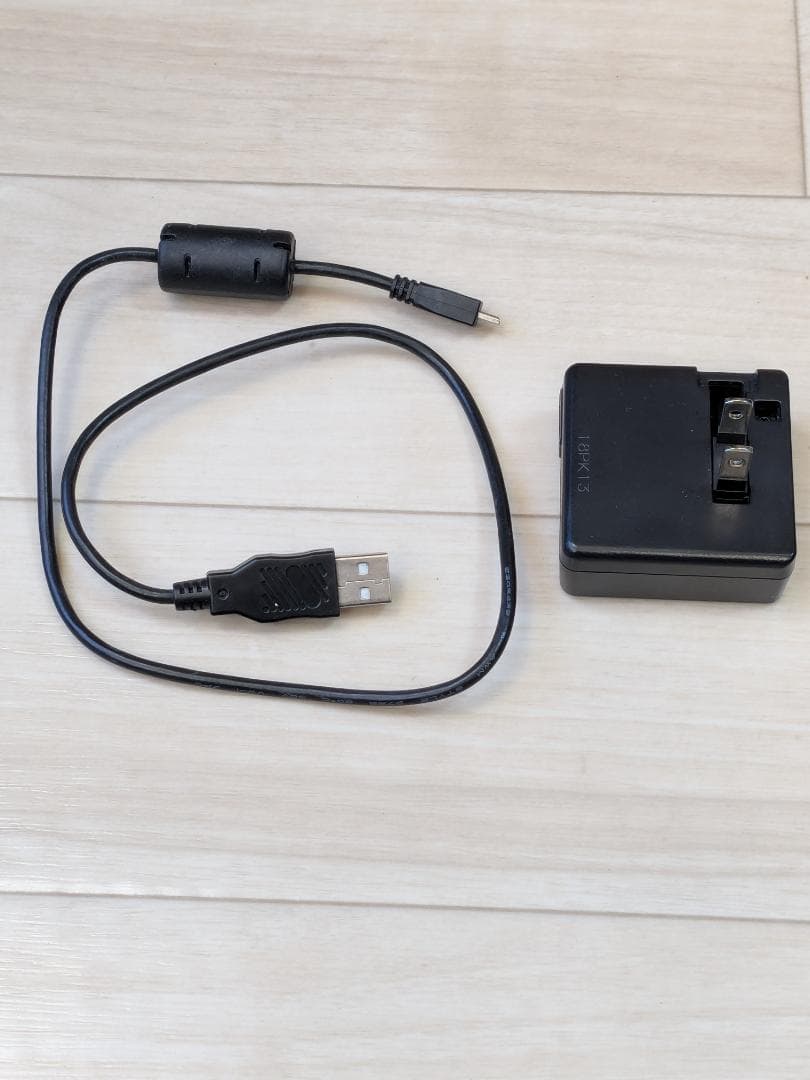 【極美品】NIKON COOLPIX A100 レッド