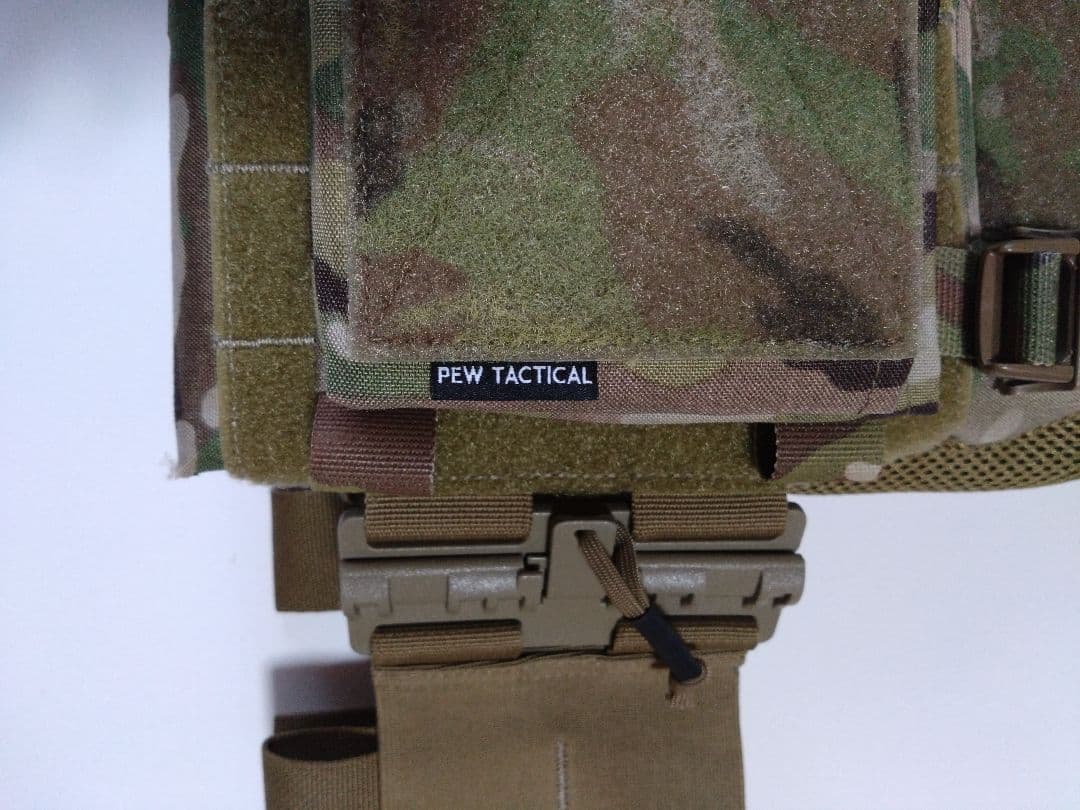 TWINFALCONS FCSK3.0 PEWTACTICALチェストリグセット