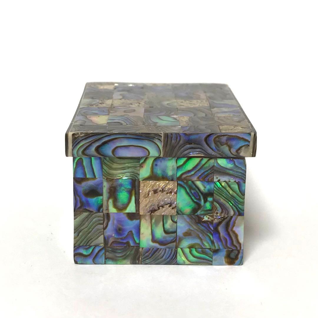 大理石 と アバロンシェル の 小さな 宝石箱 象嵌 孔雀貝 ジュエリー