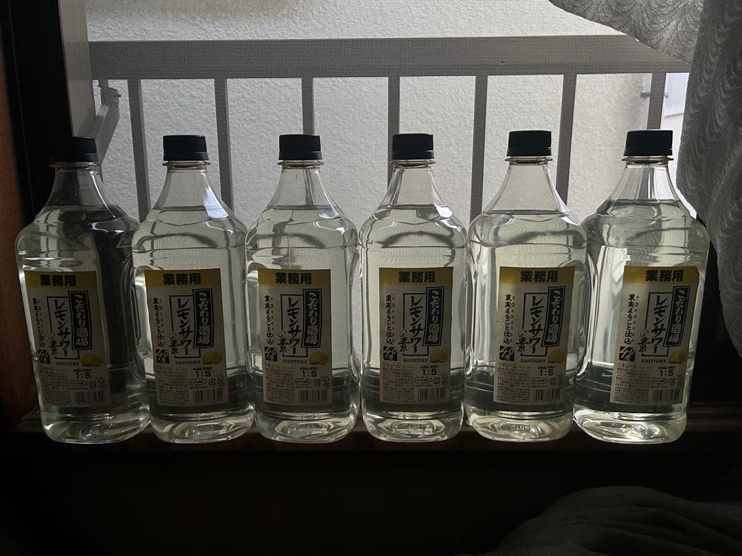 サントリー こだわり酒場のレモンサワーの素 1800ml 6本セット