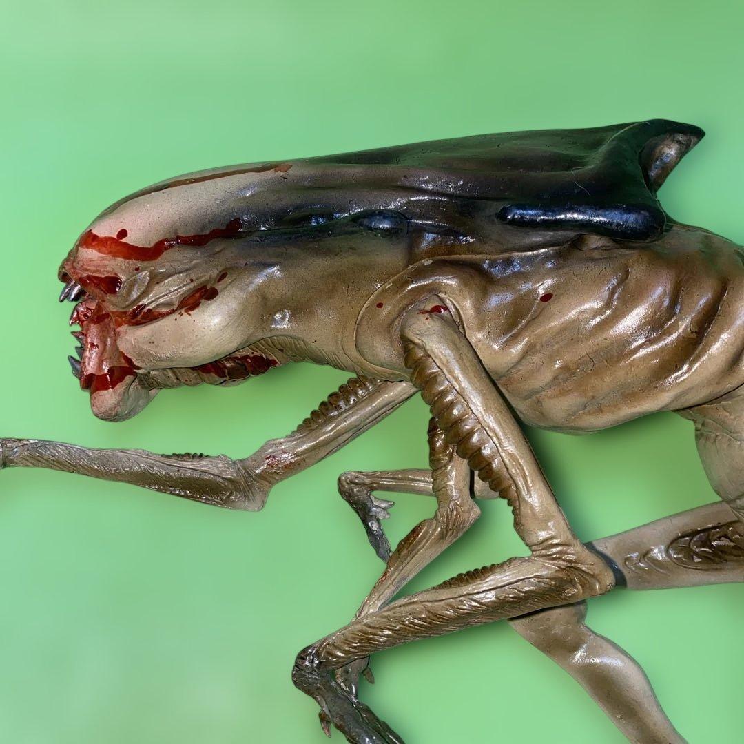 エイリアン★ソフビ★ガレージキット★クイーンチェストバスター★ALIEN★完成品