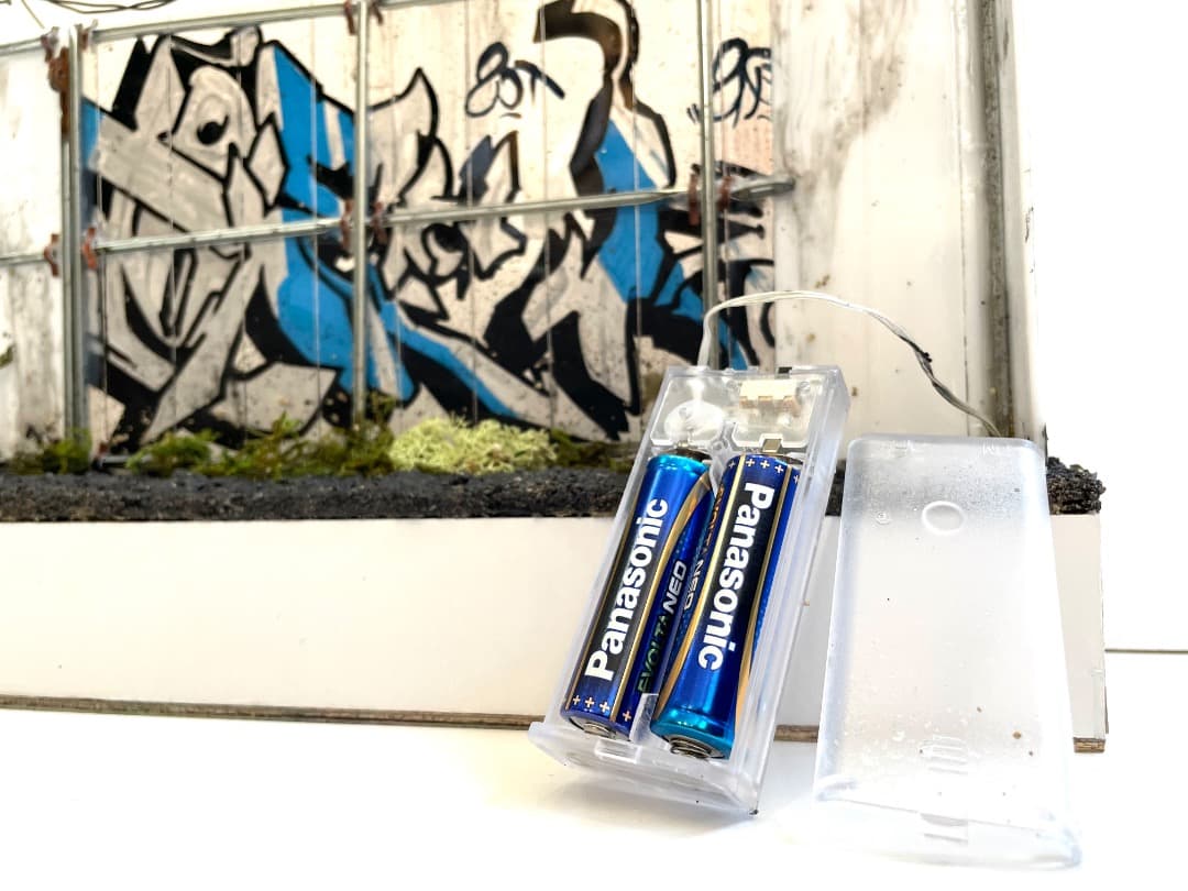 【YIPS】 Construction wall