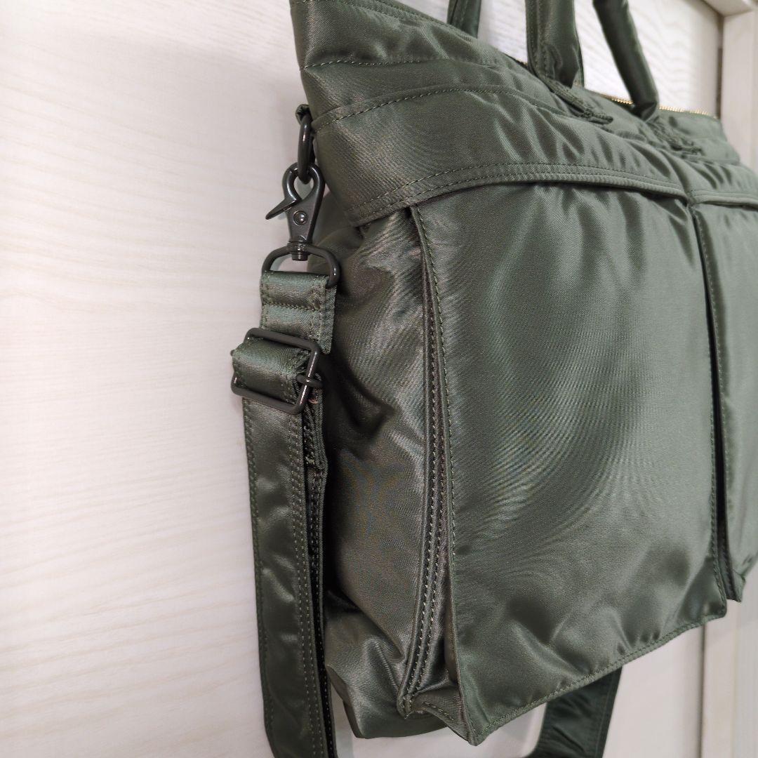 未使用品 ポーター タンカーショートヘルメットバッグオリーブグリーン バッグ