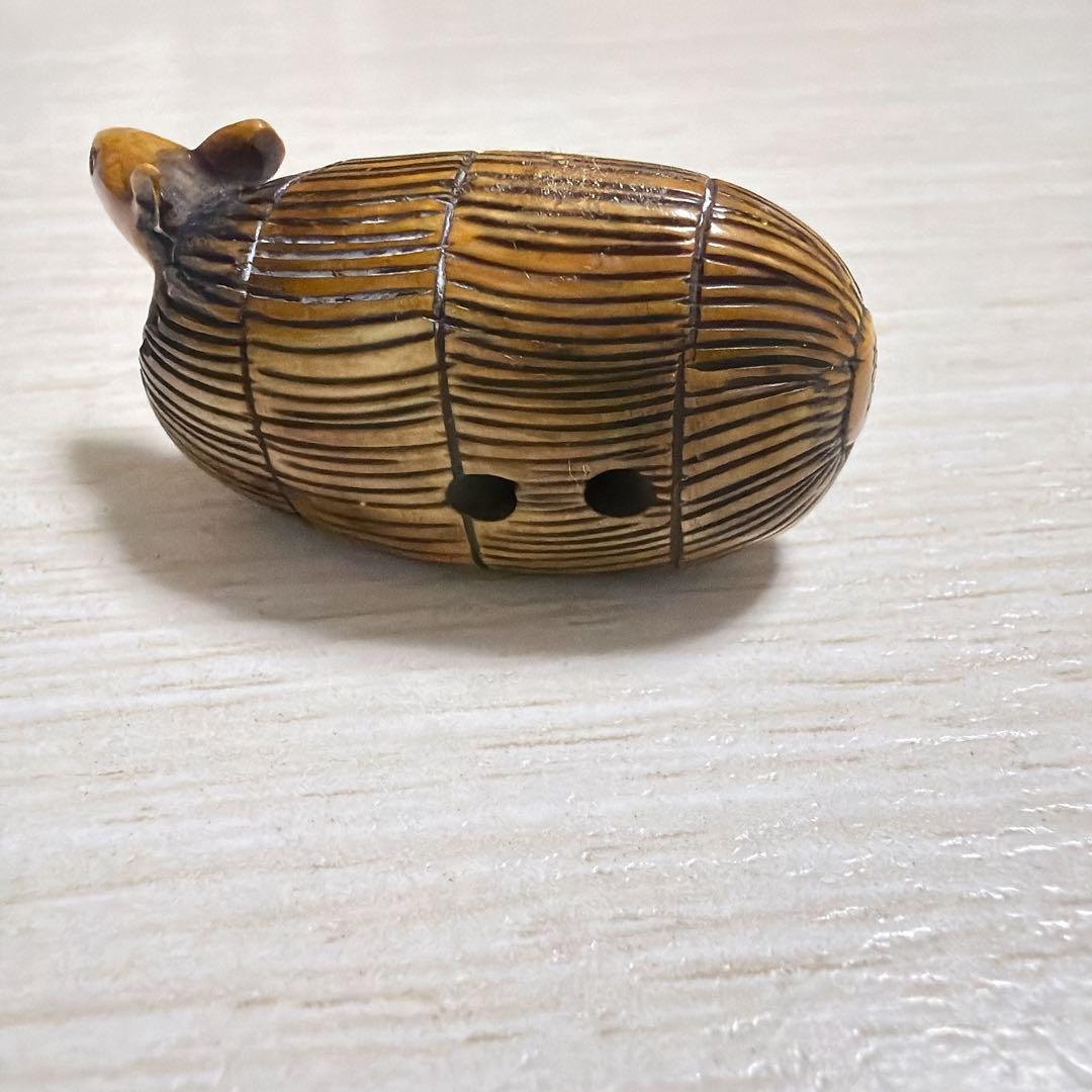 根付 俵に鼠 江戸期 netsuke