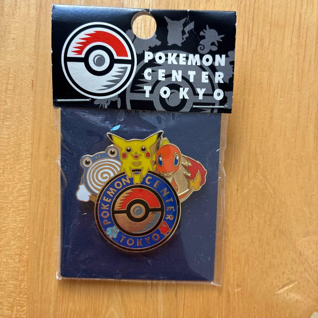 d*2様 ポケモンセンター東京ピンバッチ