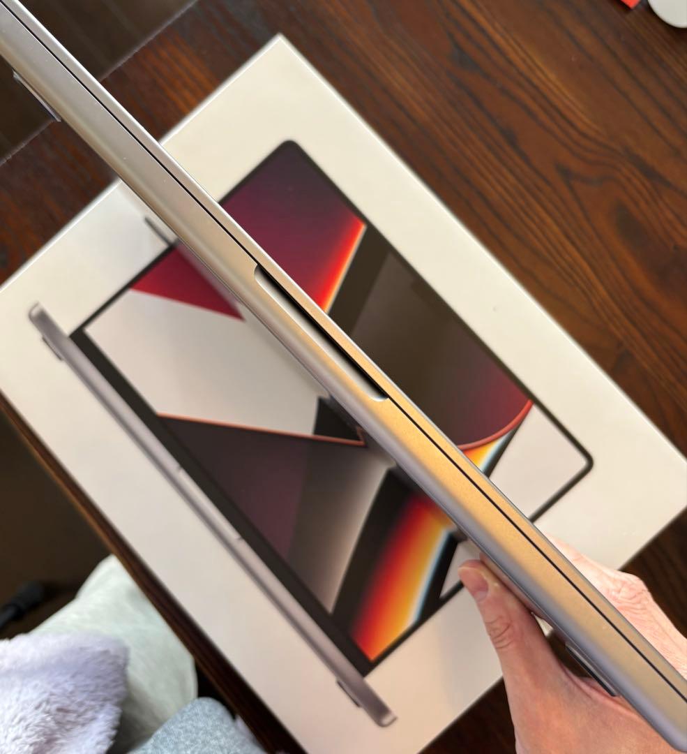 美品 Macbook Pro M1 2021 16GB 14inch 512GB