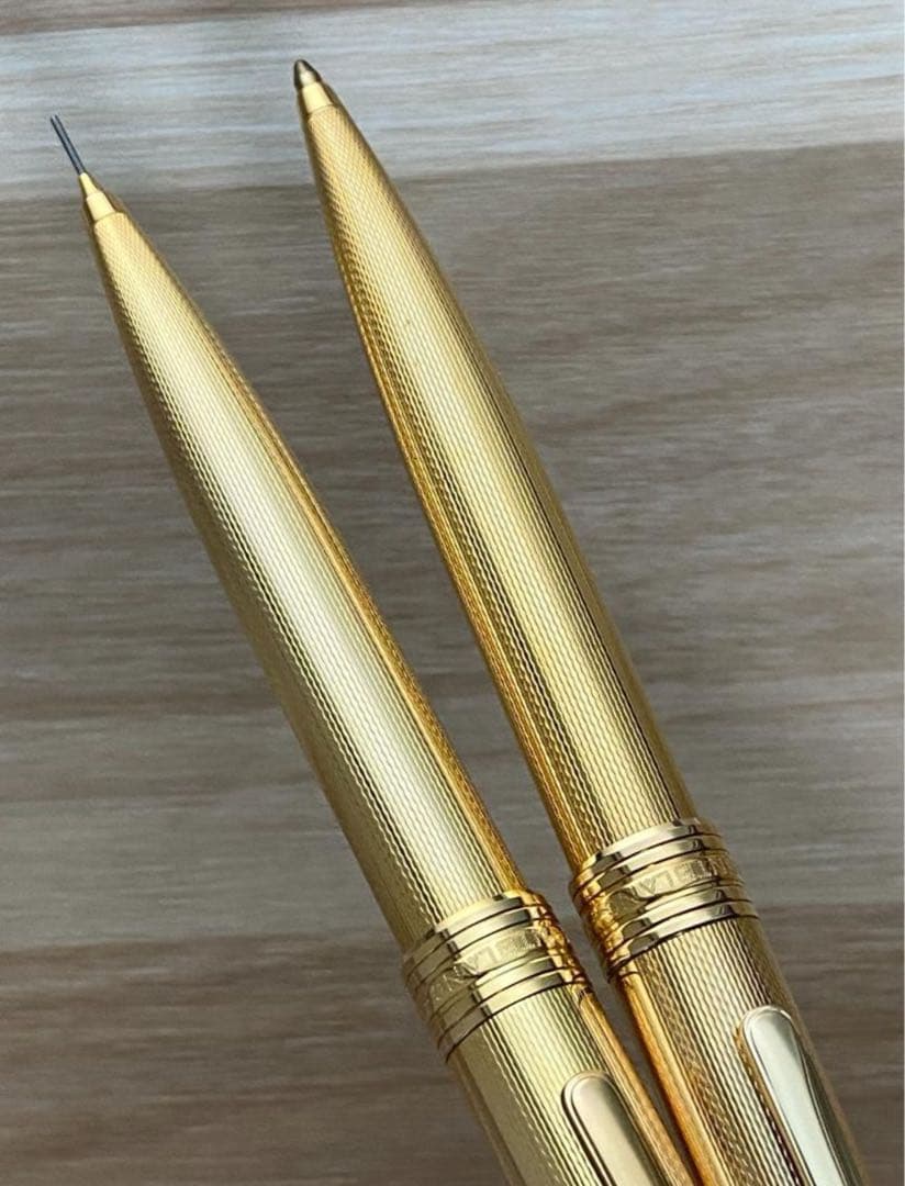 2本　美品 モンブラン ソリテール ゴールドプレート ボールペンとシャーペン