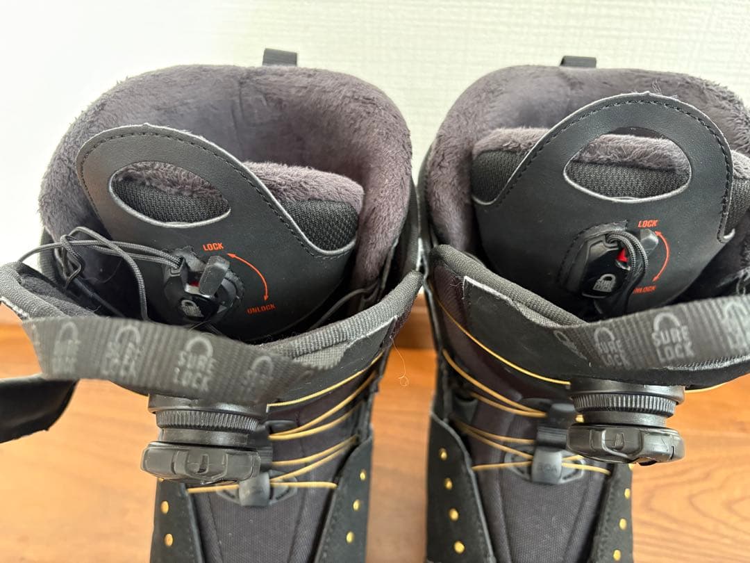 スノーボードブーツ ブラック　23.5