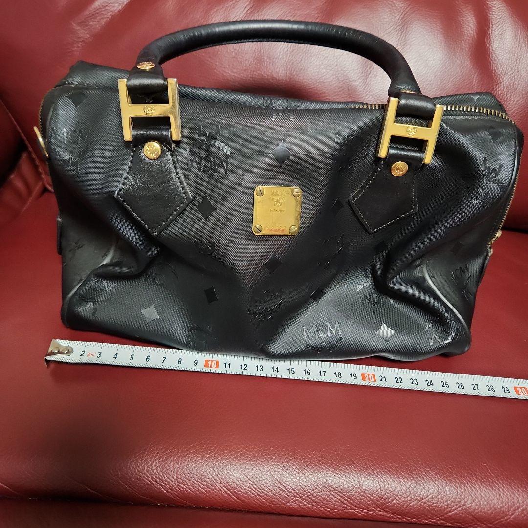 MCM ブラックレザー ハンドバッグ